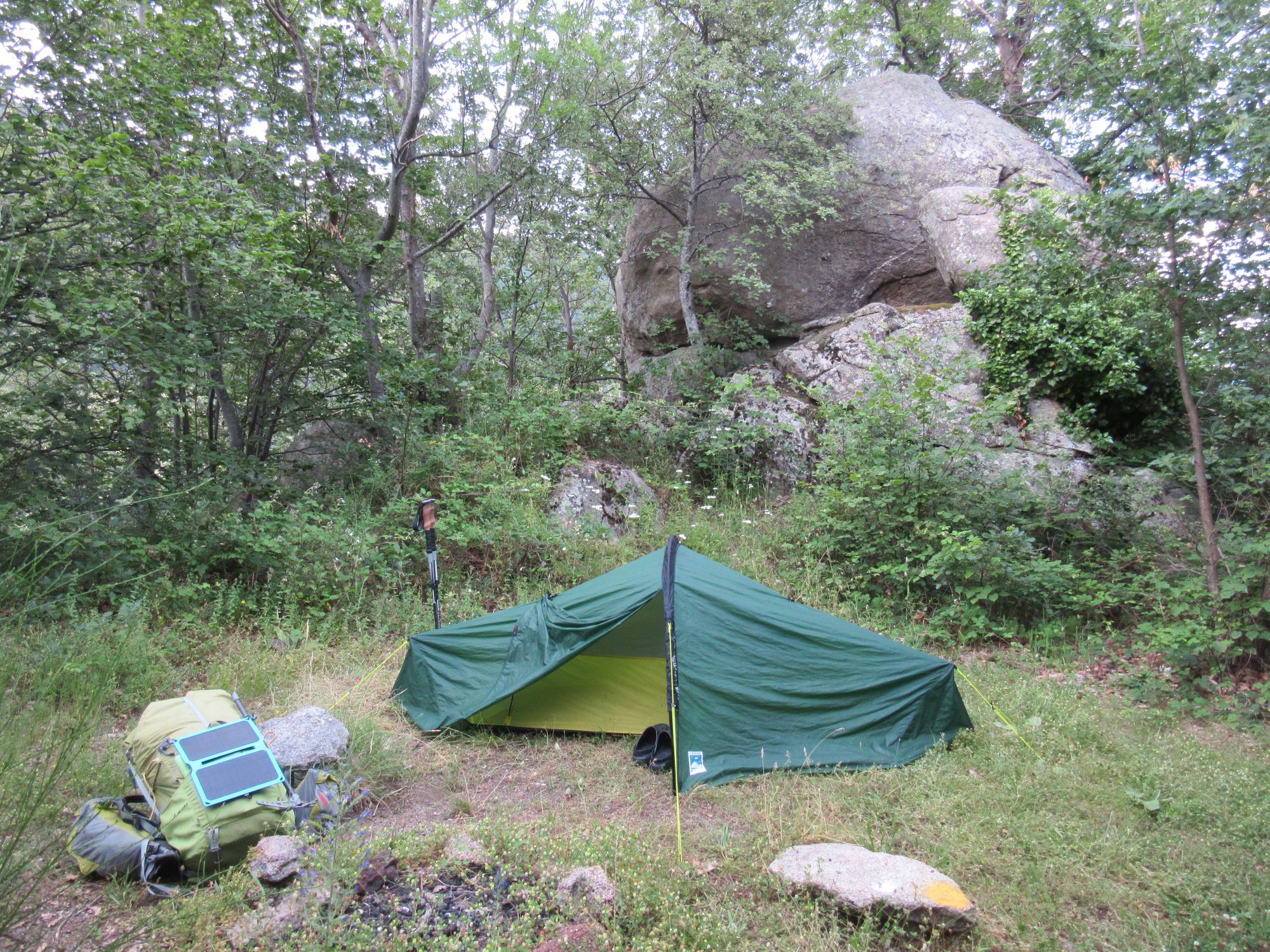 Camped nearby the Ancienne Station des Vigourats.
