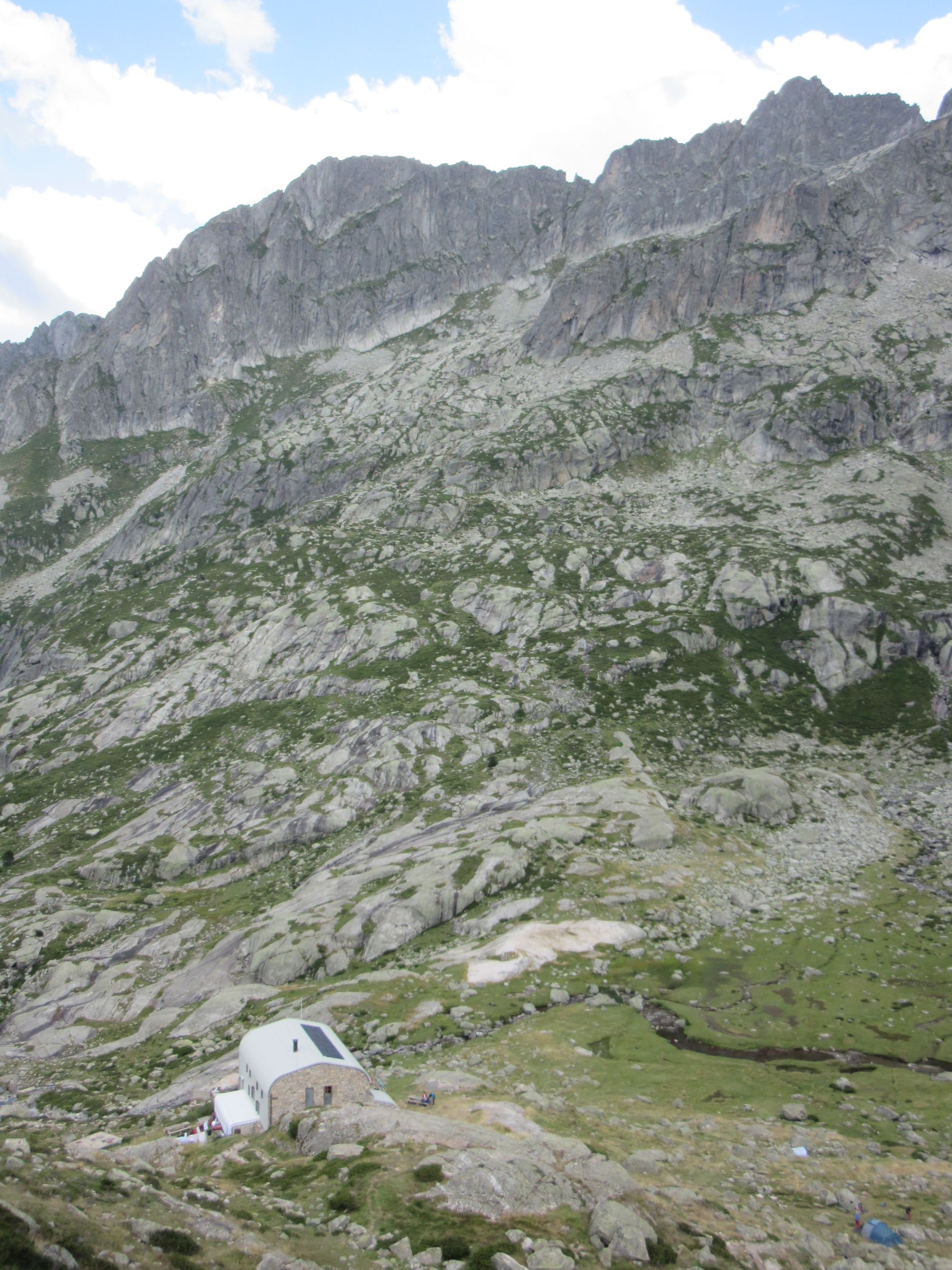 Climbing away from Refuge de Larribet.